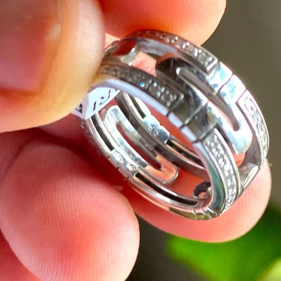 18k Gold Bvlgari Diamond Ring FIRM - Picture 7 of 12